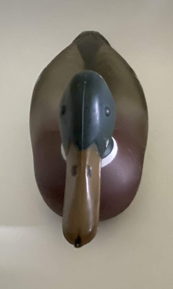 Vintage VICTOR MAJESTIC DECOYS D-10 Plastic Duck Decoy Made In USA Animal Trap