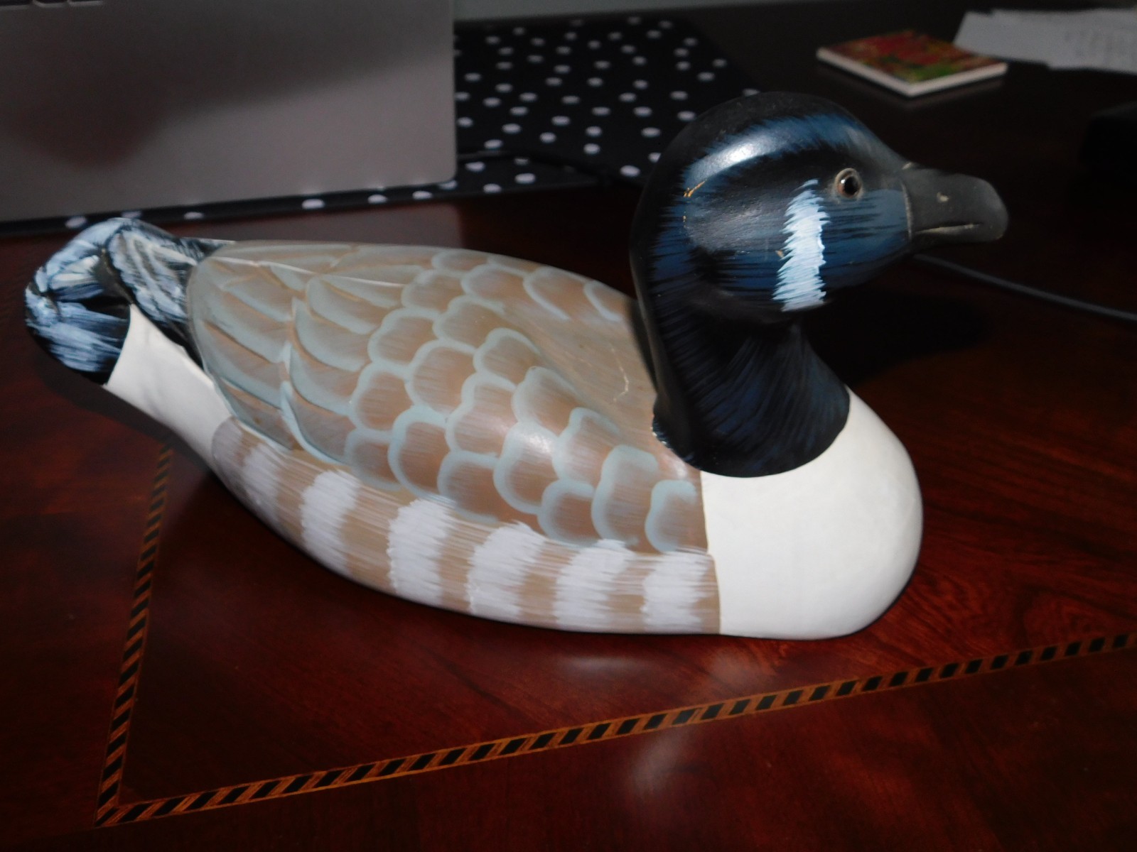 HAND CARVED WOODEN CANADA GOOSE