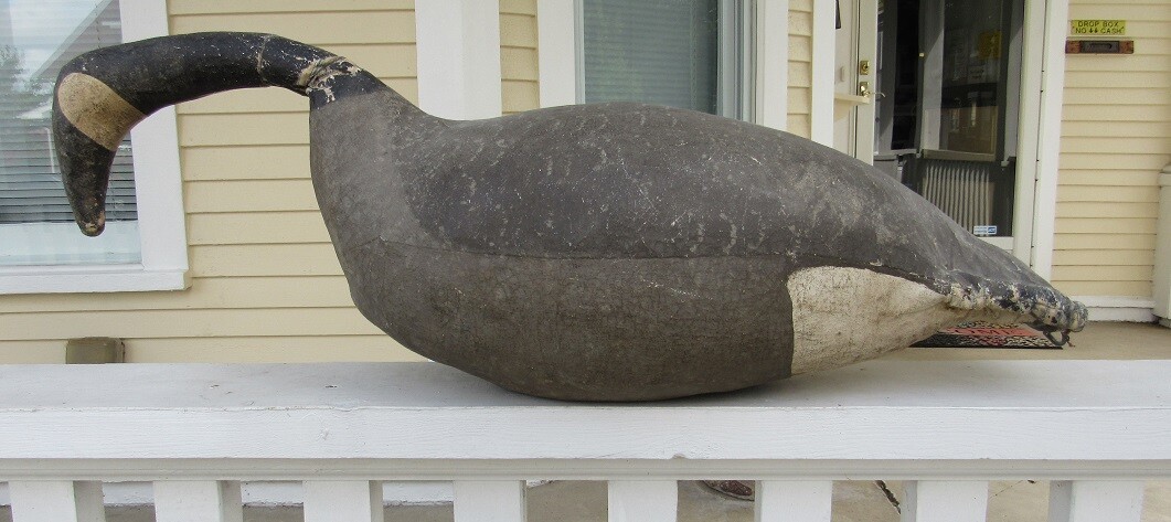 Canada Goose Decoy – C – 1930 – Working Hand Made Decoy
