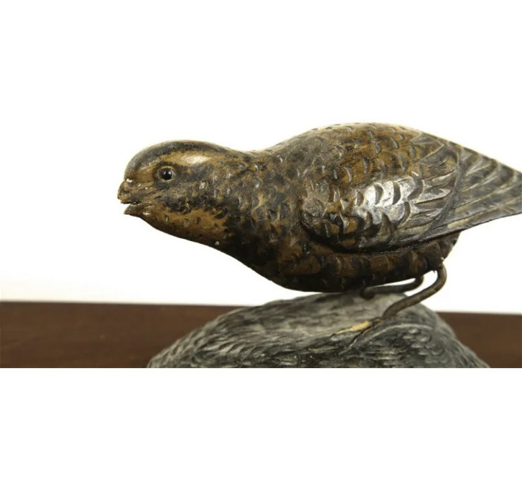 ANTIQUE BIRD DECOY -HAND CARVED- 19th Century WOOD BASE Shore or Song Folk Art