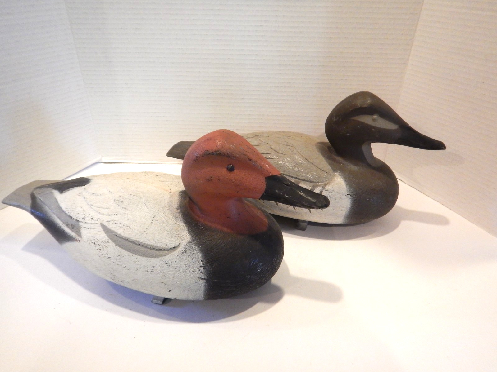 Vtg 1967 Victor D-9 Canvasback Drake & Hen Duck Decoy Woodstream USA (L6)