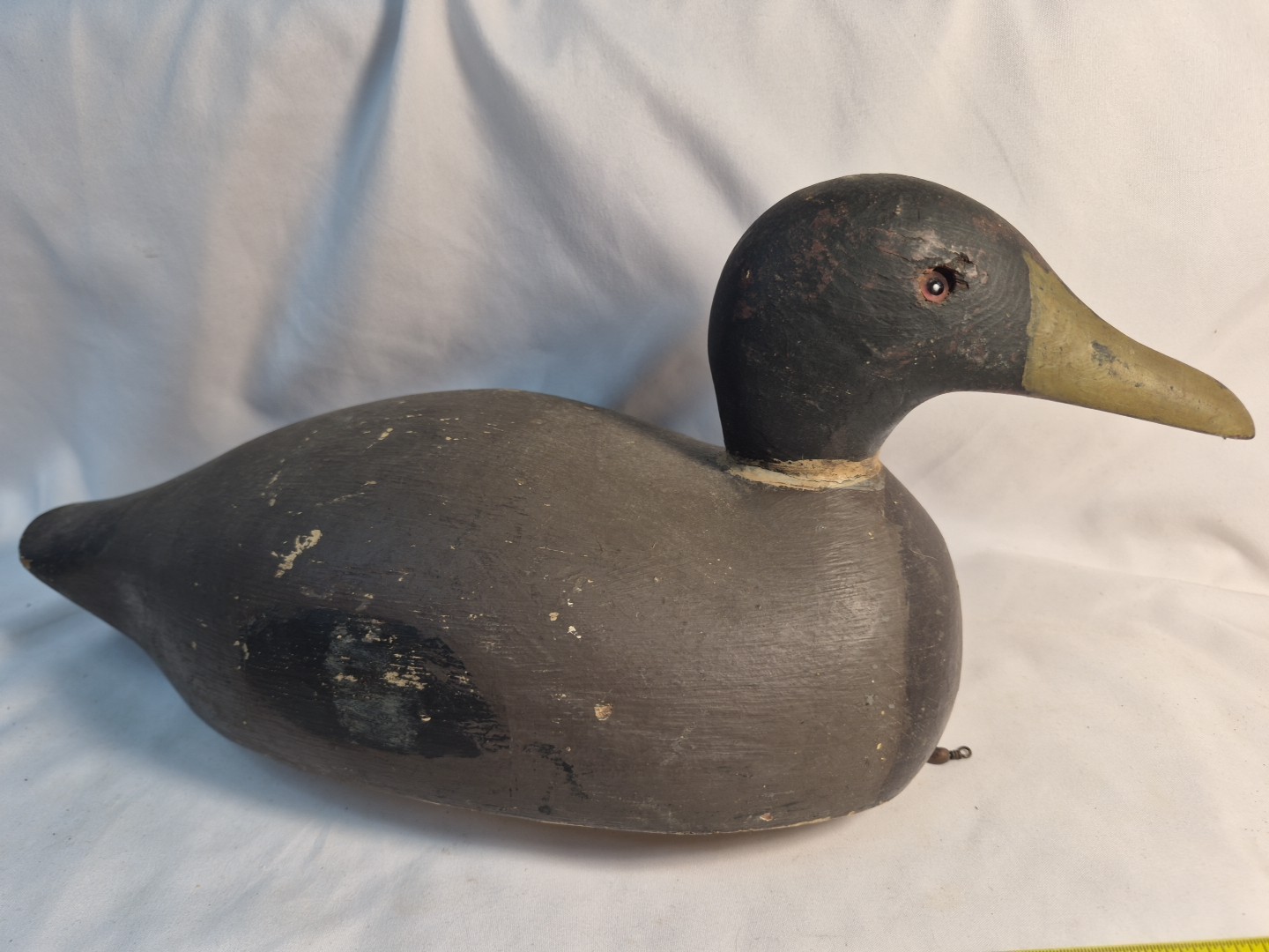 Antique Vtg. Primitive Hand Painted Solid Wood Duck Bird Decoy Glass Eyes Carved