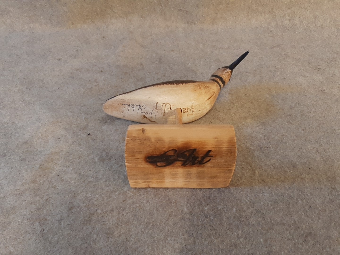 Vintage Carved Shorebird Decoy branded & Signed Jerry Hutchins Sport’en Art 102