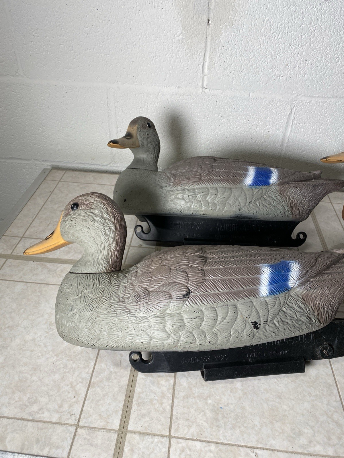4 Herter’s Duck Decoy Swivel Head Amphib-A-Duck Hen Mallard Plastic 18”x8”