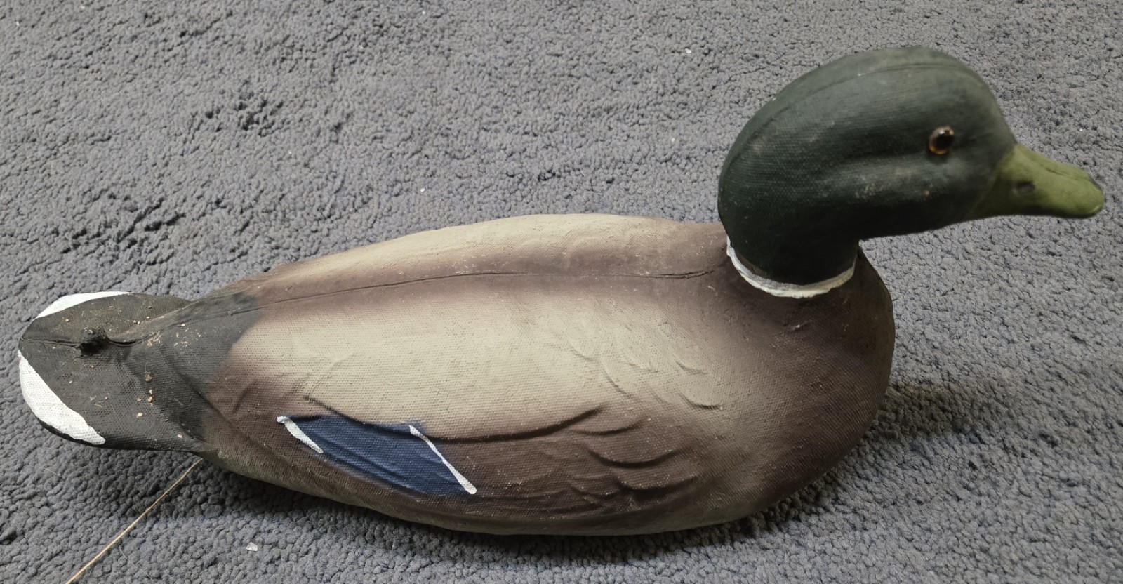 Victor Veri-Lite Paper Mache Duck Decoy Mallard Drake Rare Paper Label Minty