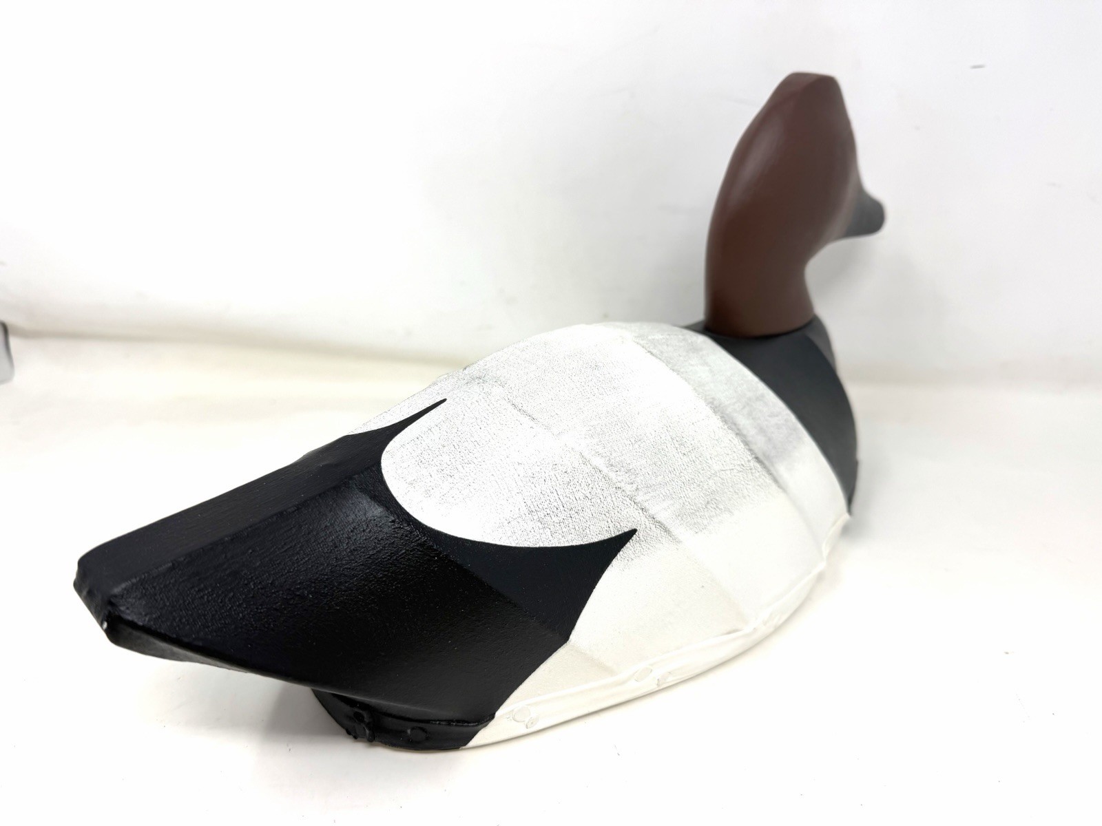 CANVASBACK DECOY WILLIAM MOSELEY NORTH CAROLINA DECOY CANVAS OVER WIRE FRAME