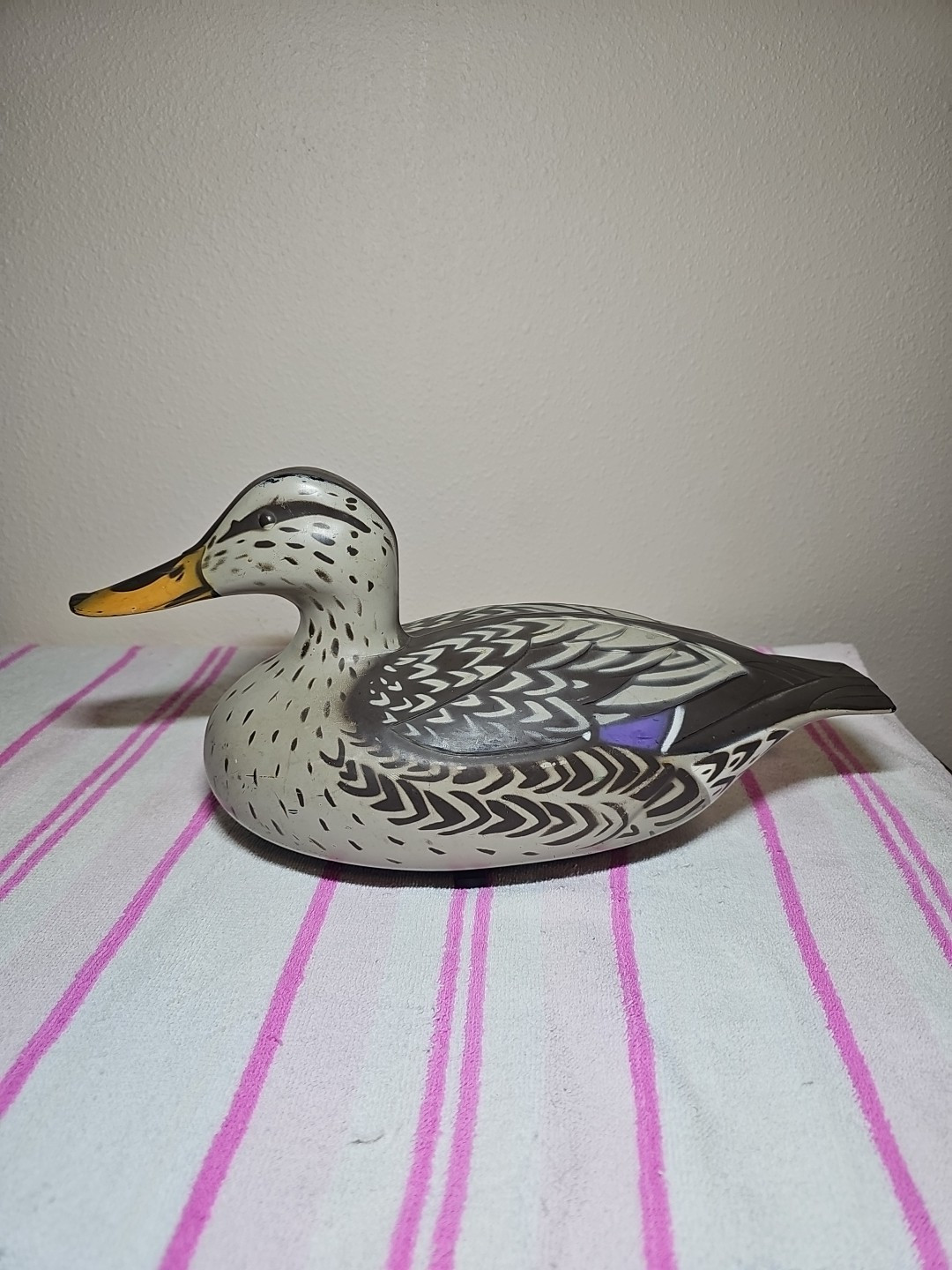 Vintage D-9 Victor Pintail Duck Decoy Hen 1967 By Woodstream USA