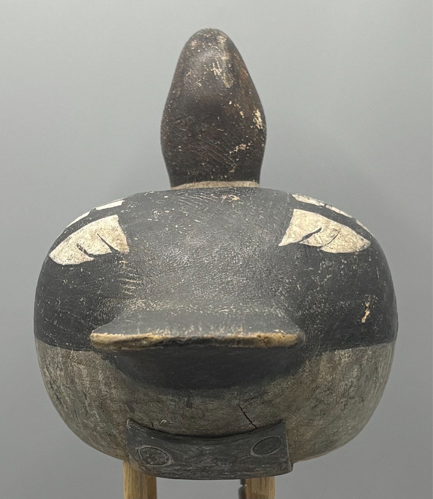 JULIUS MITTLESTEADT (1888-1957),BUFFALO, NY GOLDENEYE HEN ANTIQUE DECOY *ORG PNT