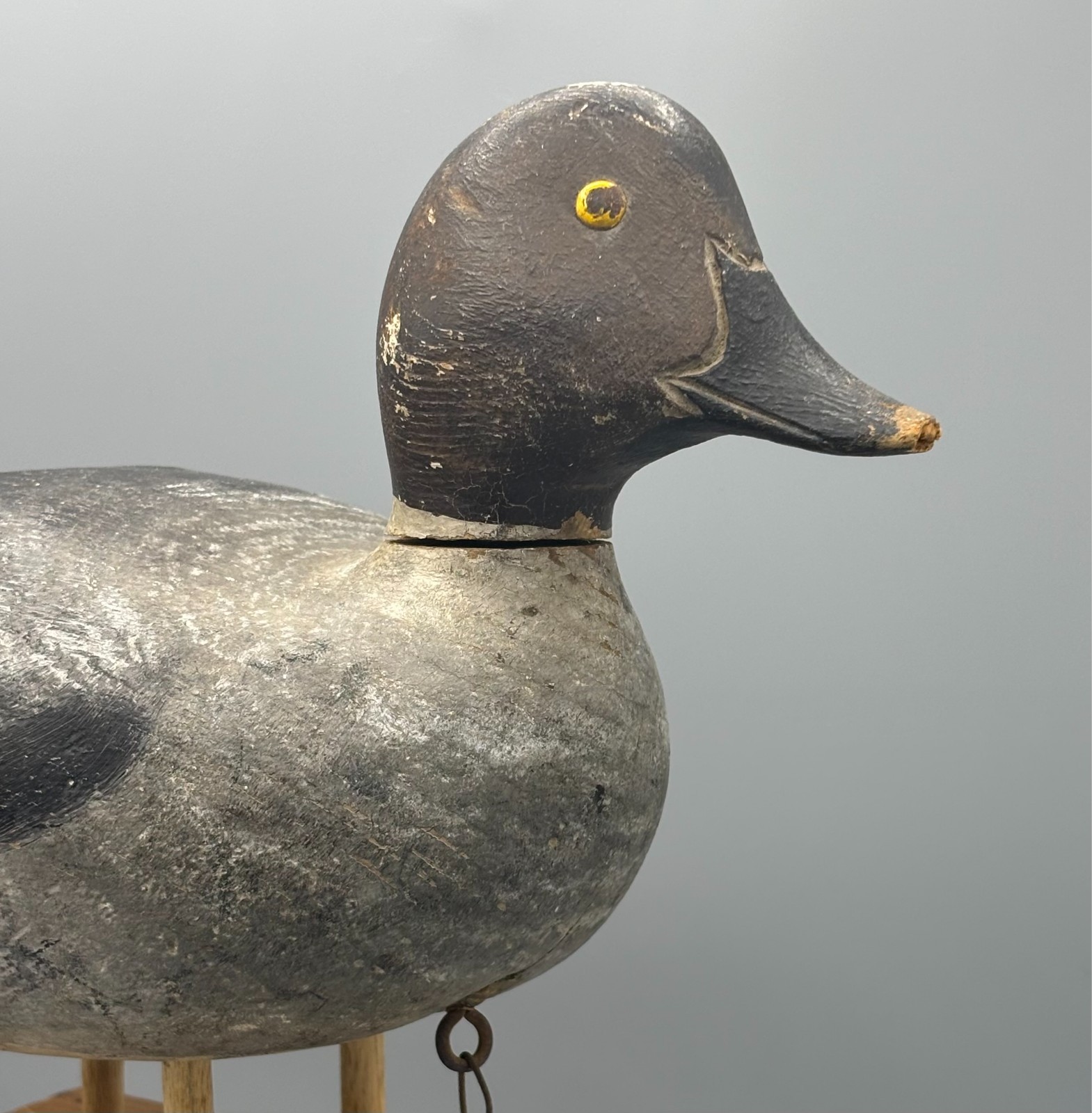 JULIUS MITTLESTEADT (1888-1957),BUFFALO, NY GOLDENEYE HEN ANTIQUE DECOY *ORG PNT