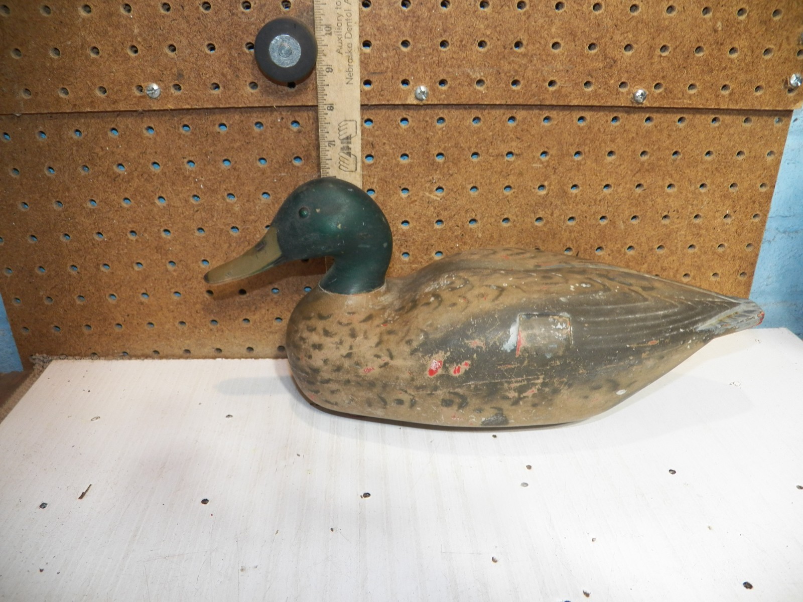 Vintage ANIMAL TRAP COMPANY Victor D-10 Mallard Duck Decoy