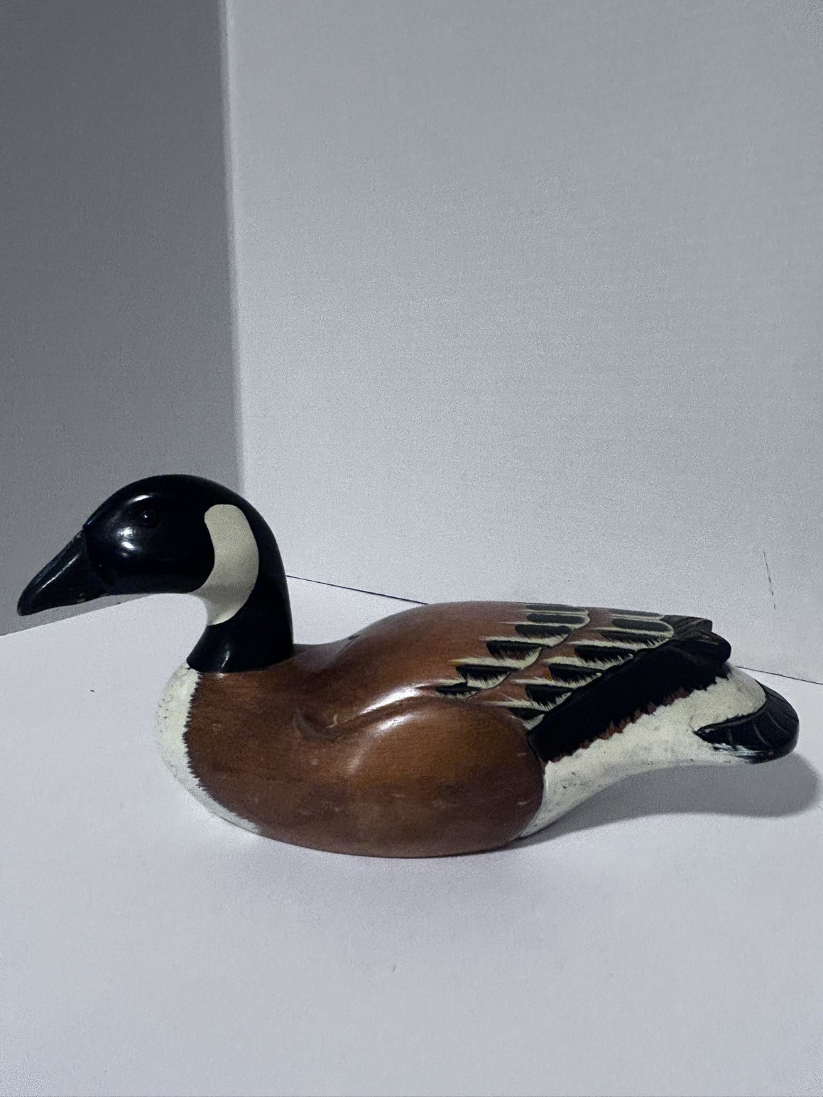 vintage wooden carved hand painted Canadian Goose Decoy