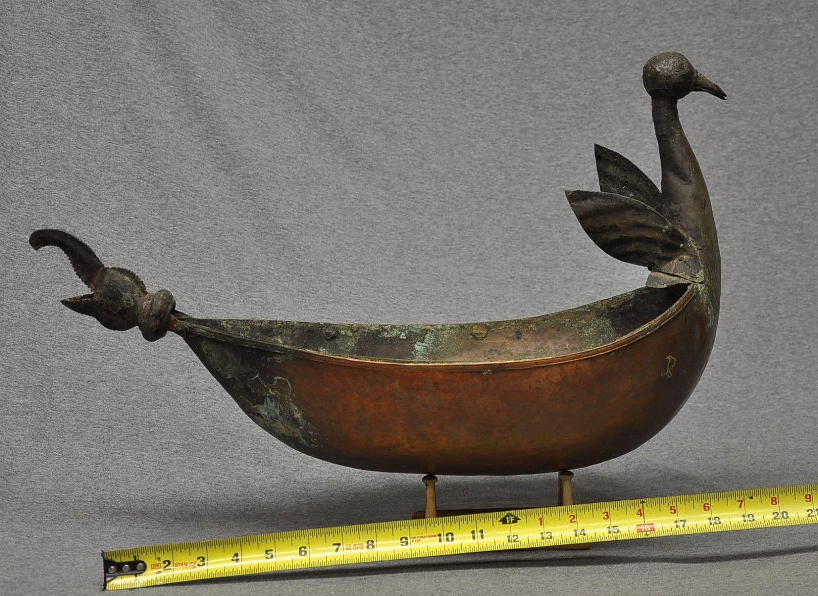 FANTASTIC VINTAGE COPPER SWAN BOWL HAND MADE EARLY 1800’S GREAT PATINA LARGE ORG