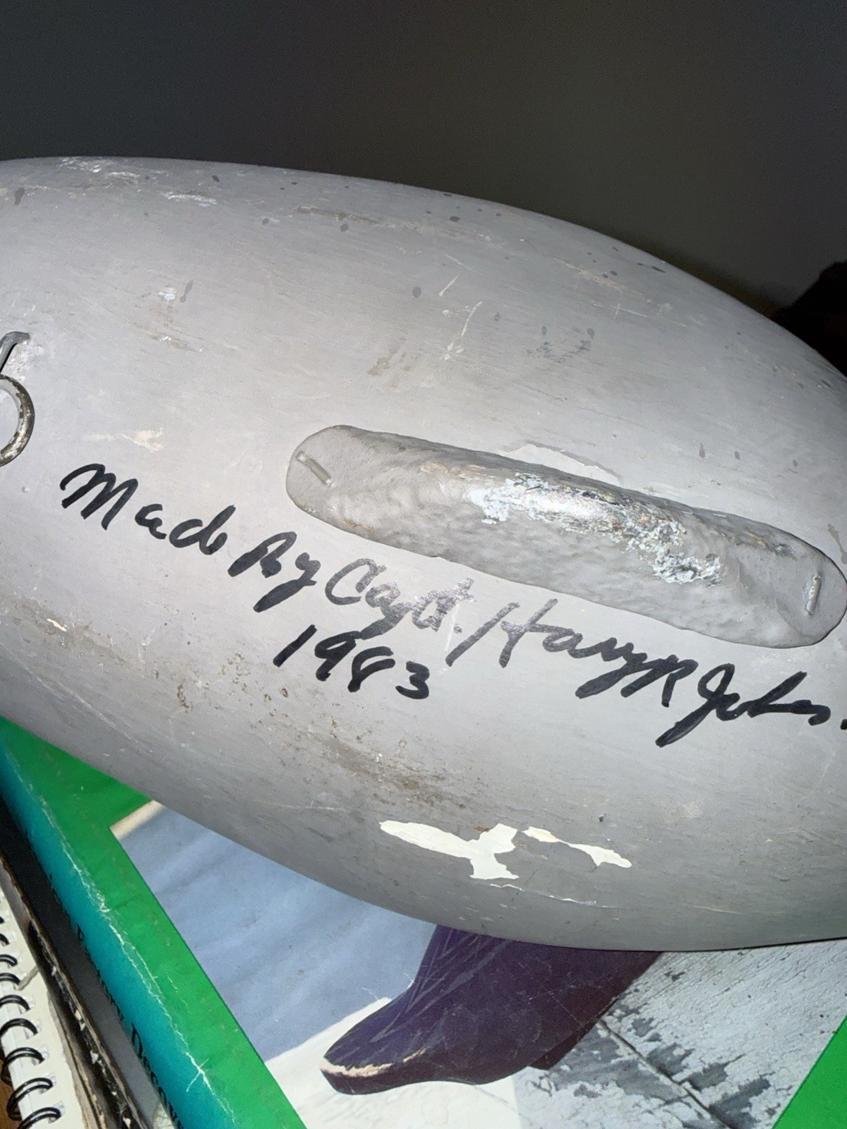 Capt. Harry Jobes 1983 Hen Canvasback high head duck decoy solid body vintage