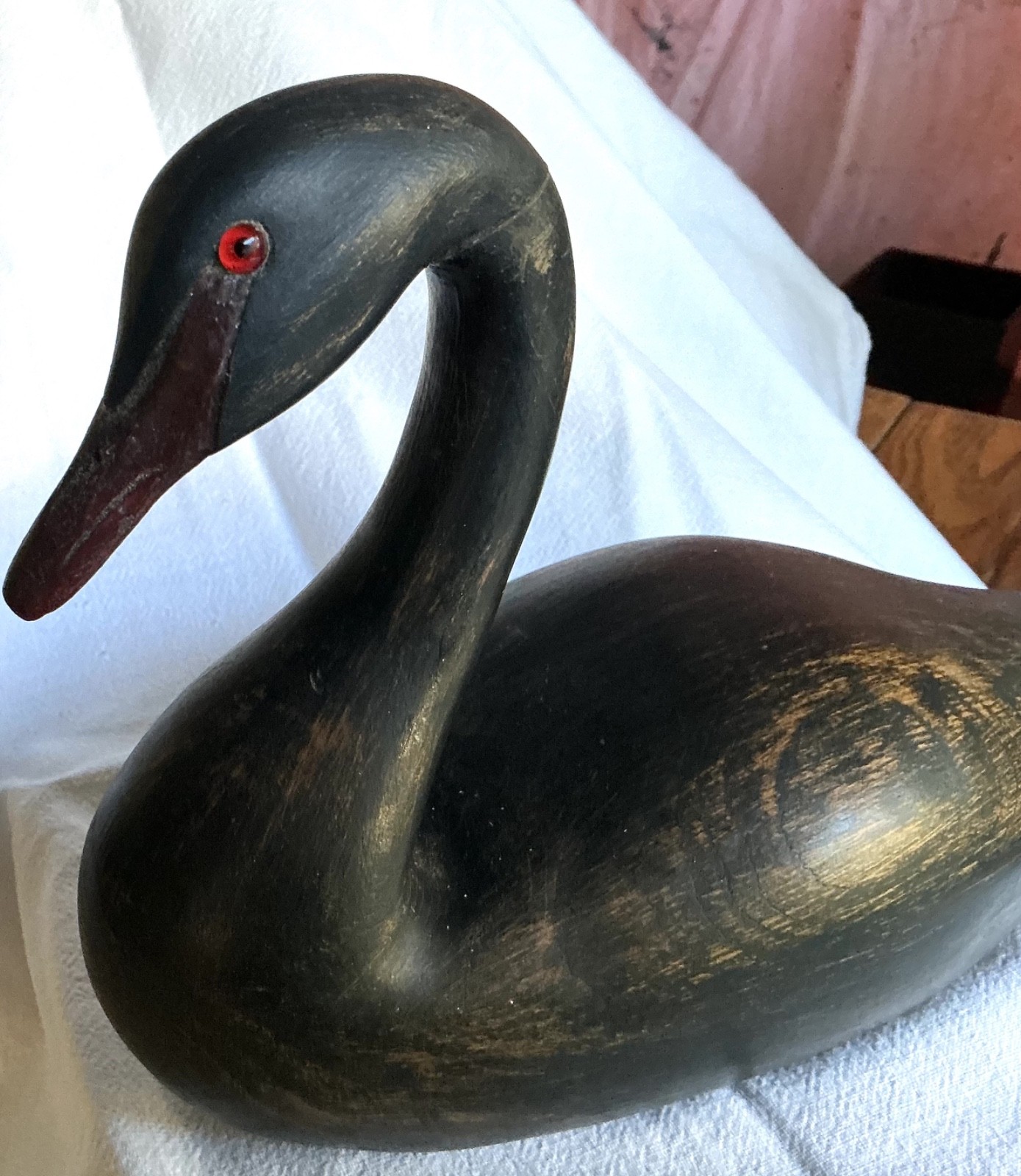 Hand Carved Wooden Black Swan Decoy Signed Lee S Carley Vintage Folk Art Figure