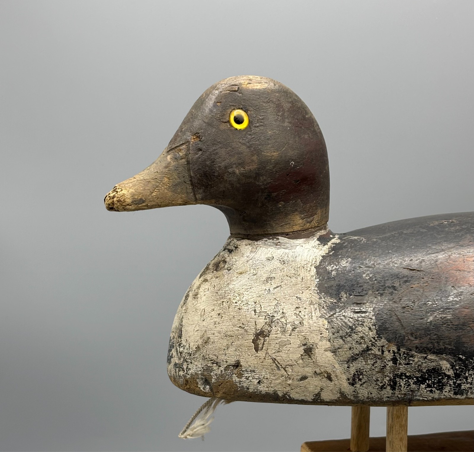 PRINCE EDWARD COUNTY(?) ANTIQUE DUCK DECOY GOLDENEYE HEN W/”W” CARVED IN BOTTOM