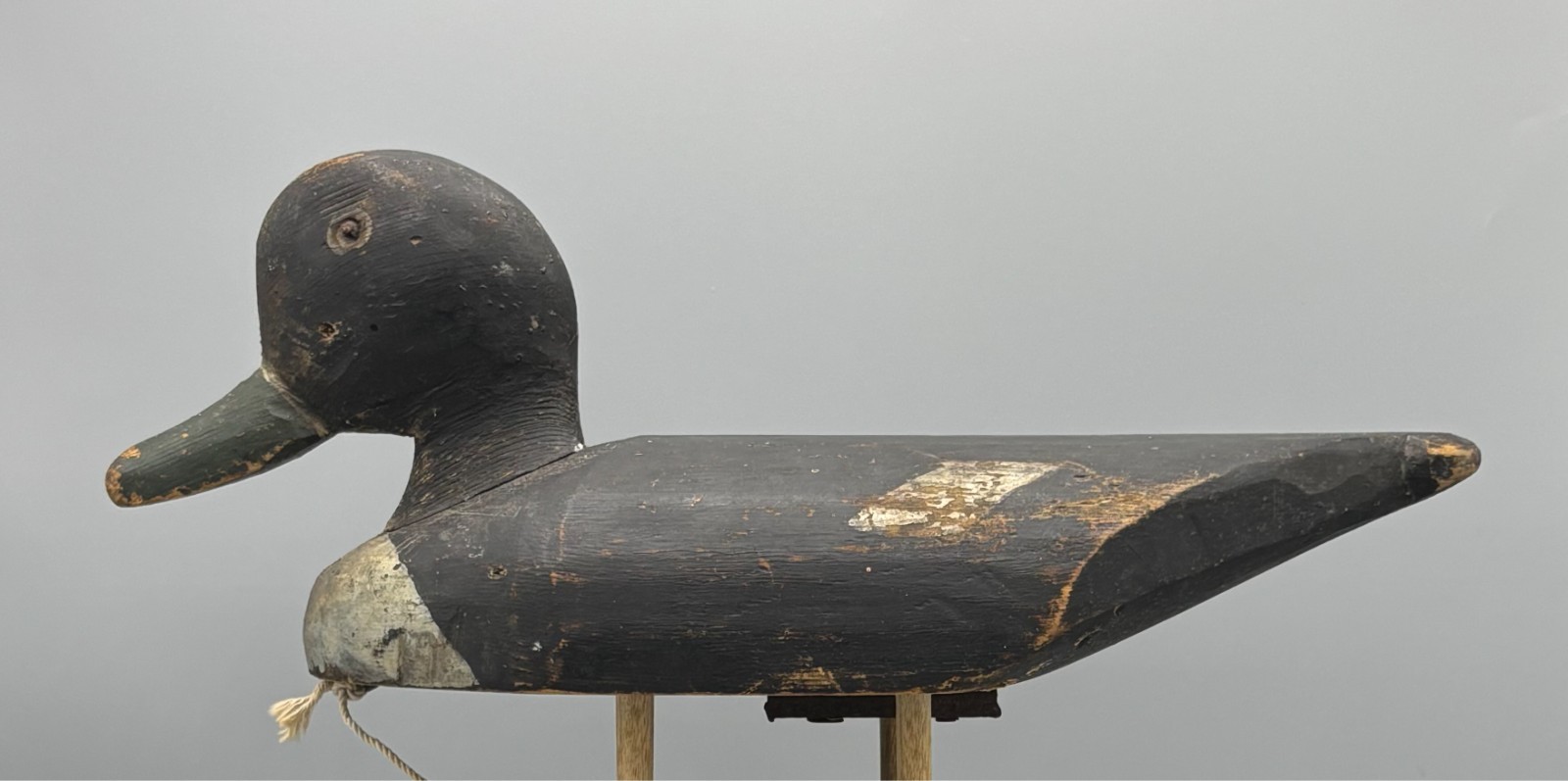 *ORIGINAL PAINT* EARLY 20TH CENT. PRIMITIVE **MAINE**BLUEBILL ANTIQUE DUCK DECOY