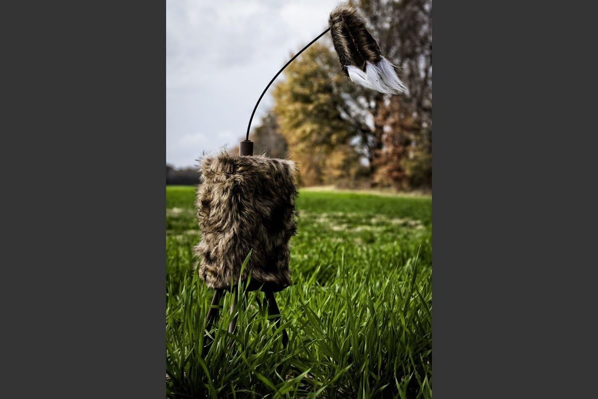 Mojo Super Critter Decoy: Ultimate Solution for Effective Predator Trapping!
