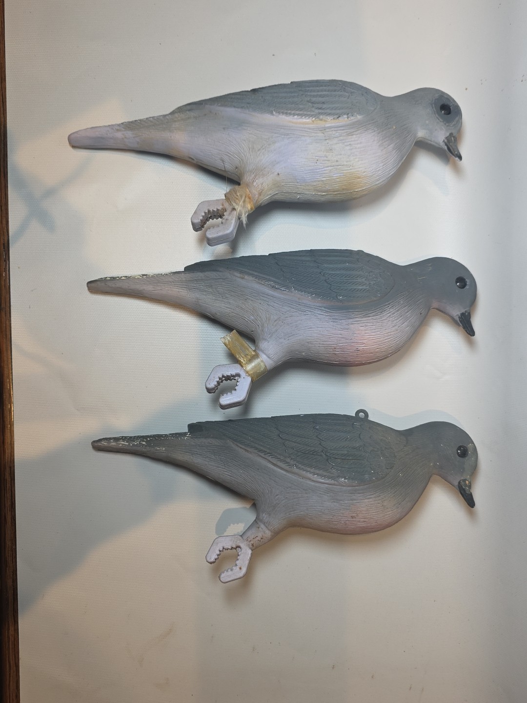 QTY 6 Vintage Plastic Hunting Pigeon Bird Decoy Clip-On Flambeau Made USA LOT