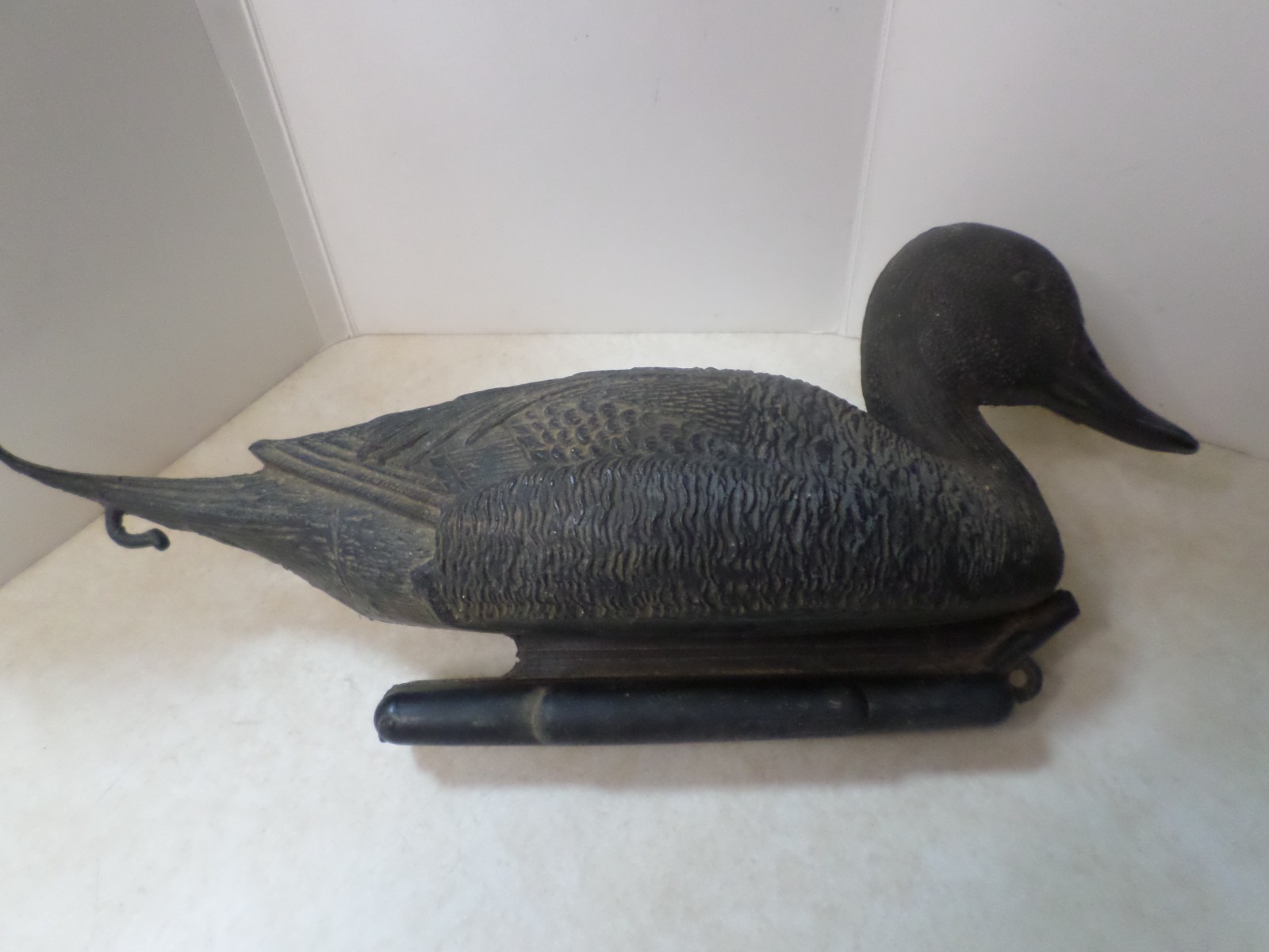 Vintage Carry Lite Made in Italy Plastic Duck Decoy Large 19″