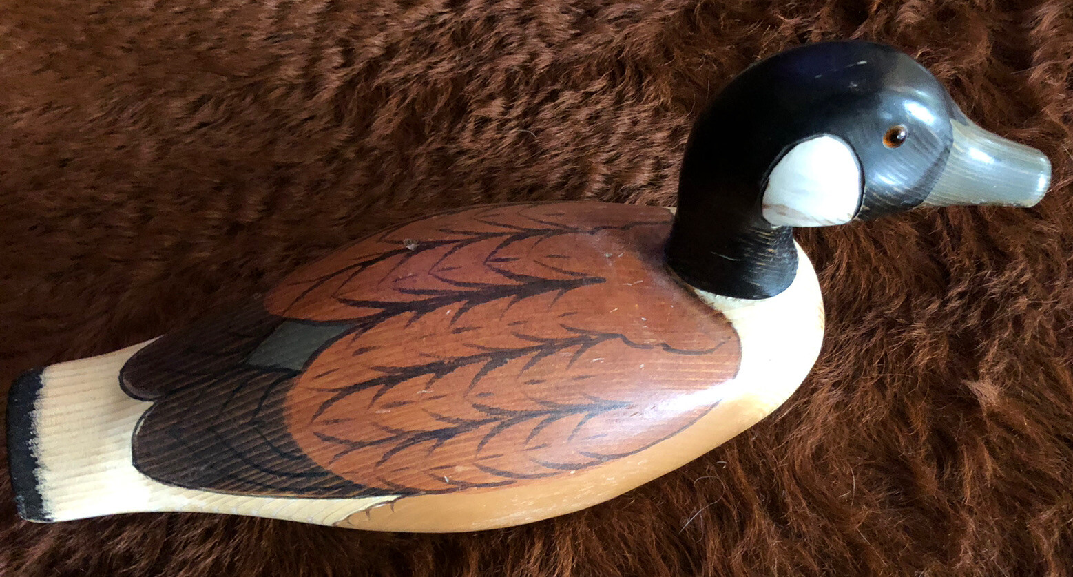 Vintage Handcarved Wooden Decoy Duck Made in Taiwan ROC Canvasback 12″
