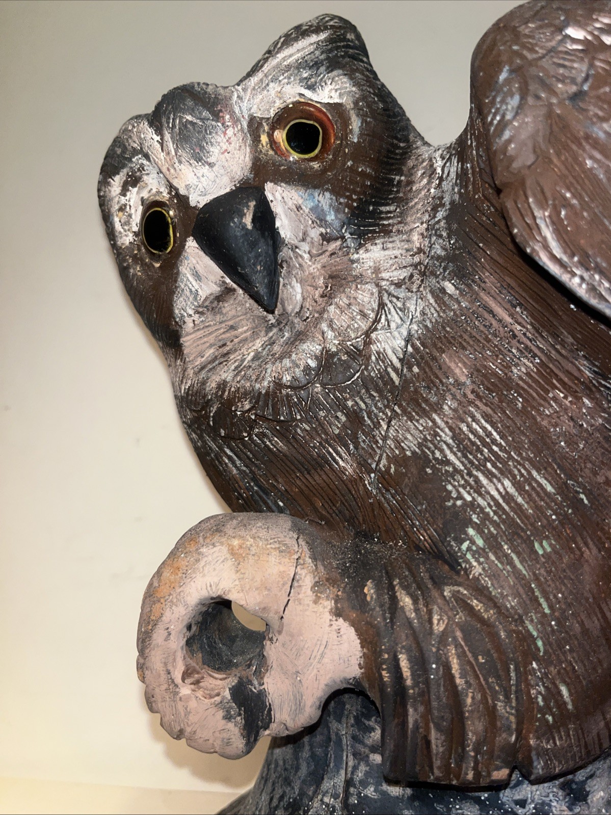 great horned owl decoy glass eye vintage holding mouse