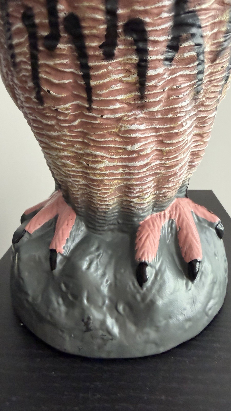 Garden Barn 10” Plastic Owl Decoy Preowned F18