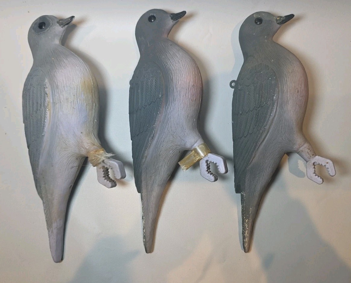 QTY 6 Vintage Plastic Hunting Pigeon Bird Decoy Clip-On Flambeau Made USA LOT