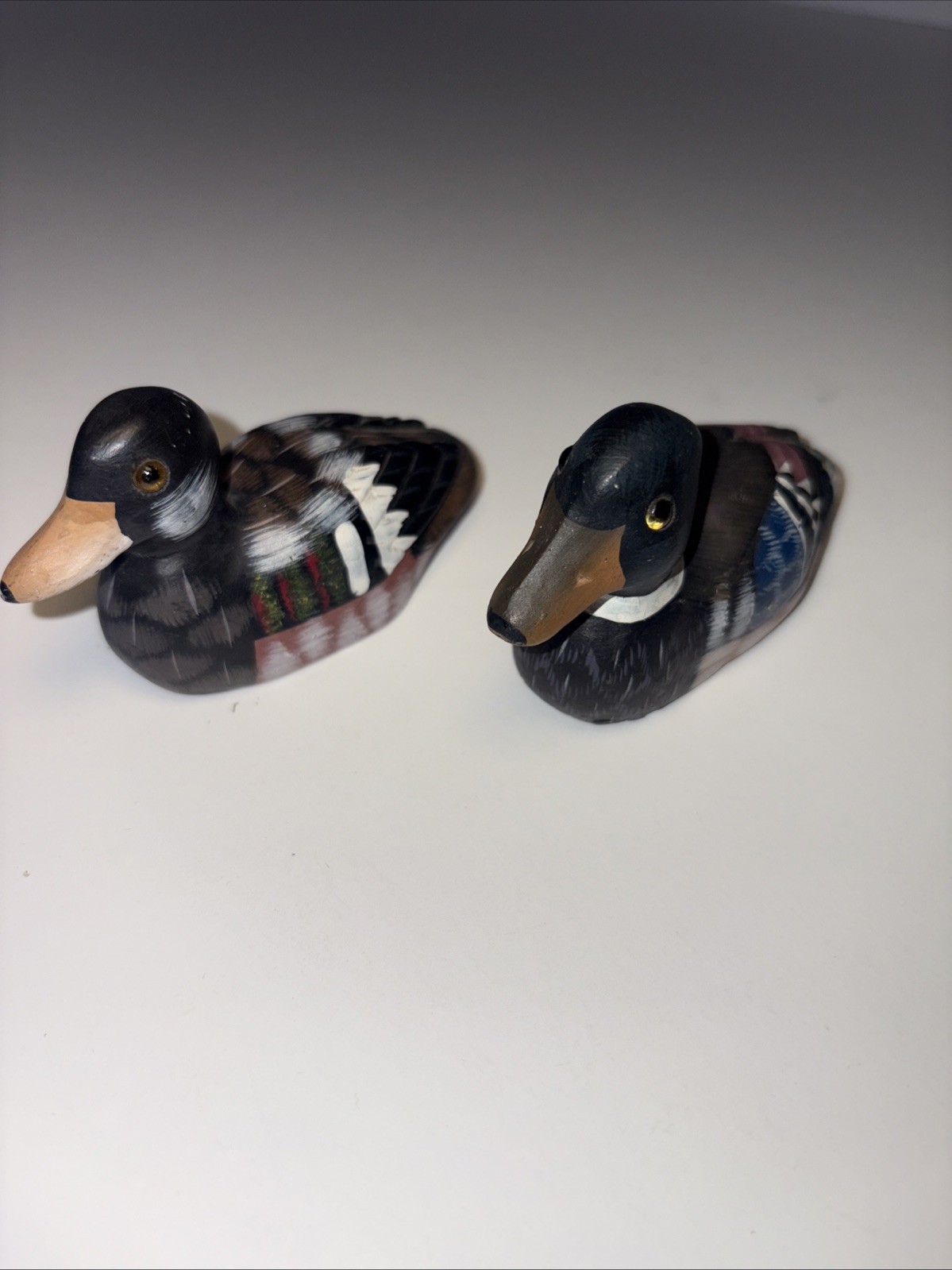 Lot of 2 Duck Decoy Made In The People’s Republic Of China Painted Art