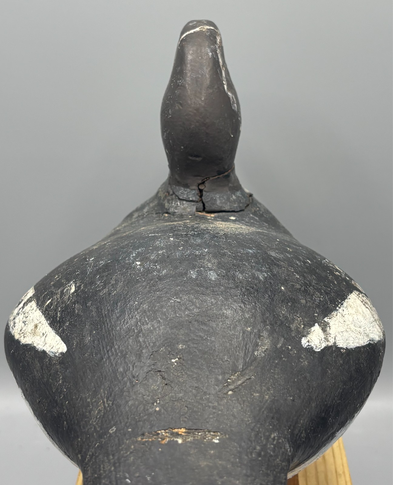 EARLY LAKE CHAMPLAIN (?)* GODENEYE HEN VINTAGE DUCK DECOY *KEEL-LIKE BALLAST*