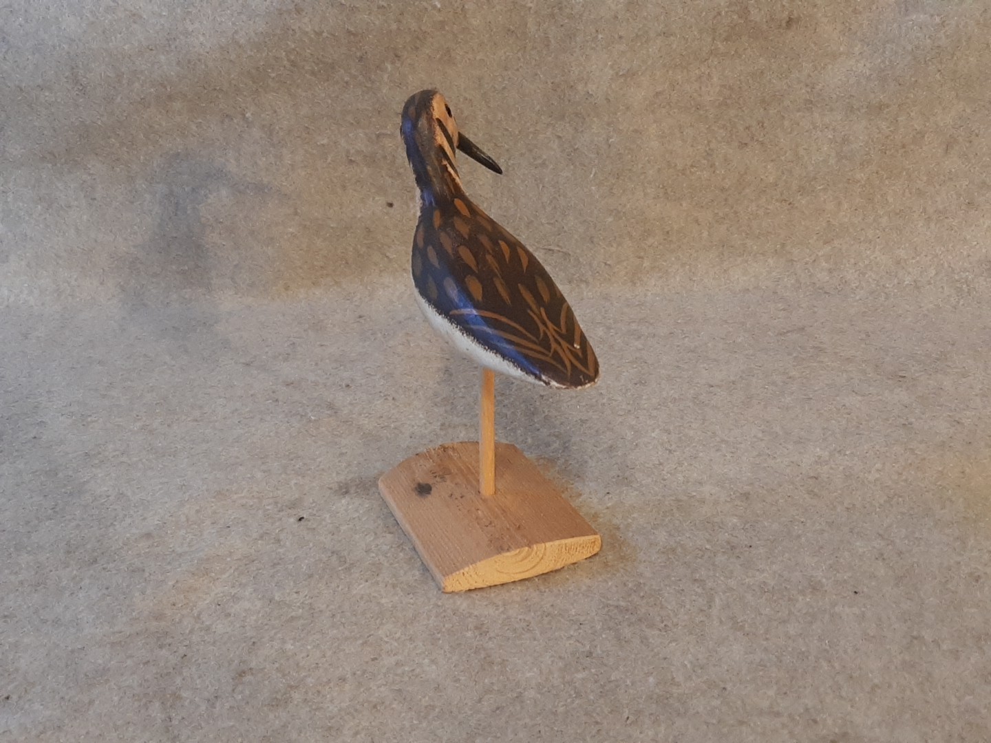 Vintage Carved Shorebird Decoy branded & Signed Jerry Hutchins Sport’en Art 102