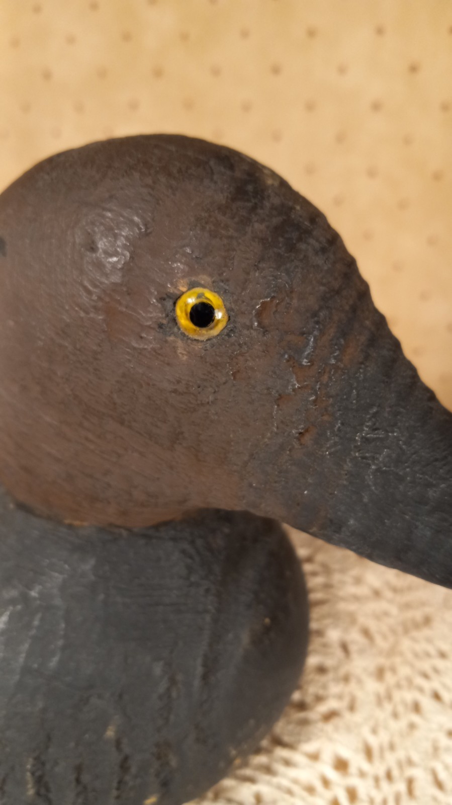 VINTAGE/ANTIQUE Animal Trap Co VICTOR Canvas Back Duck Decoy Wood Glass Eyes