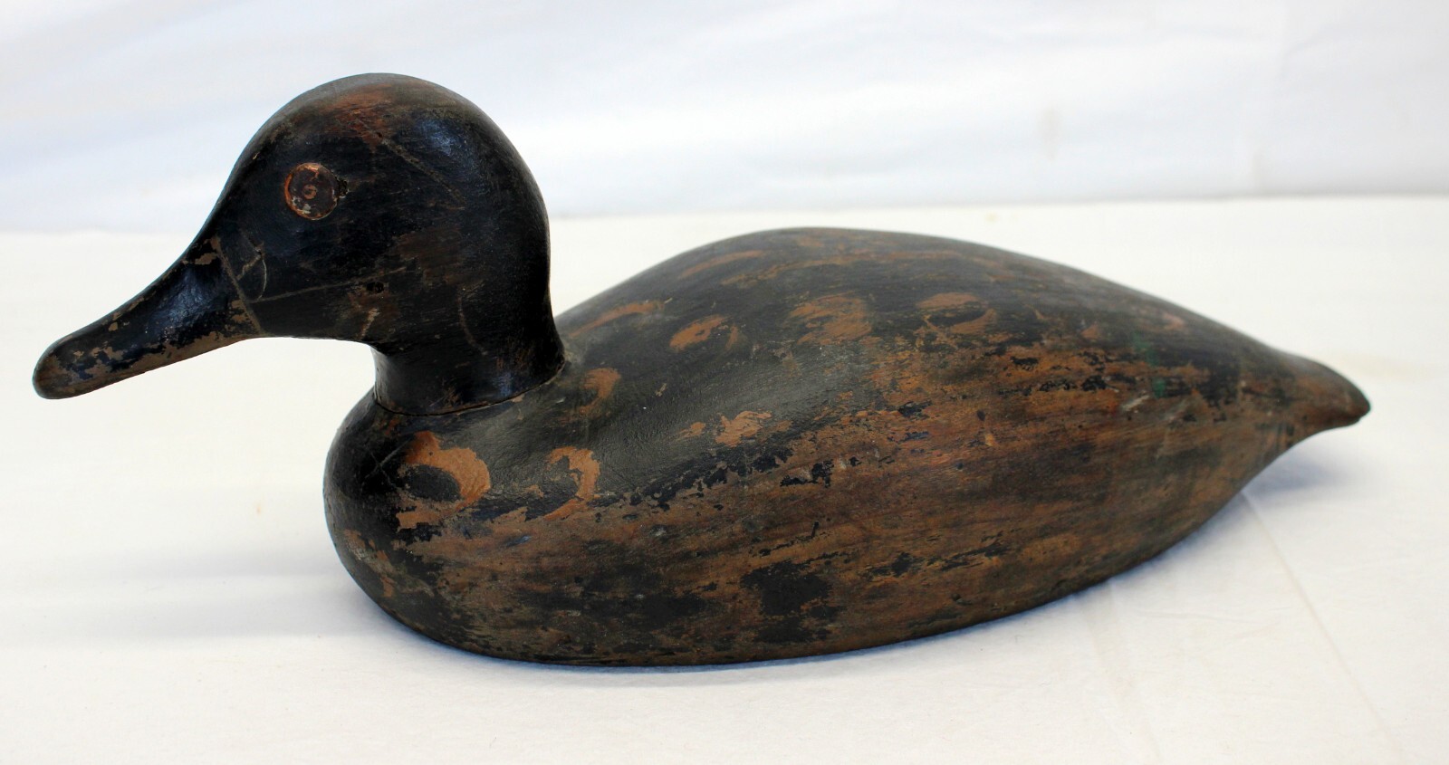 old WOODEN DUCK DECOY vintage antique Unsigned Collectible Hunting Bird Display