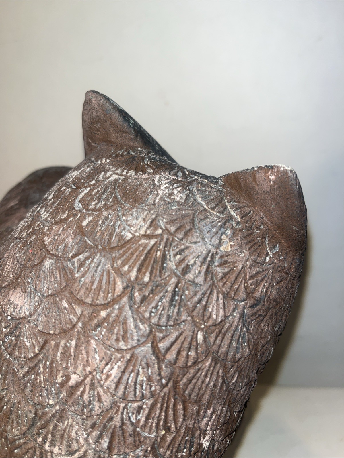 great horned owl decoy glass eye vintage holding mouse