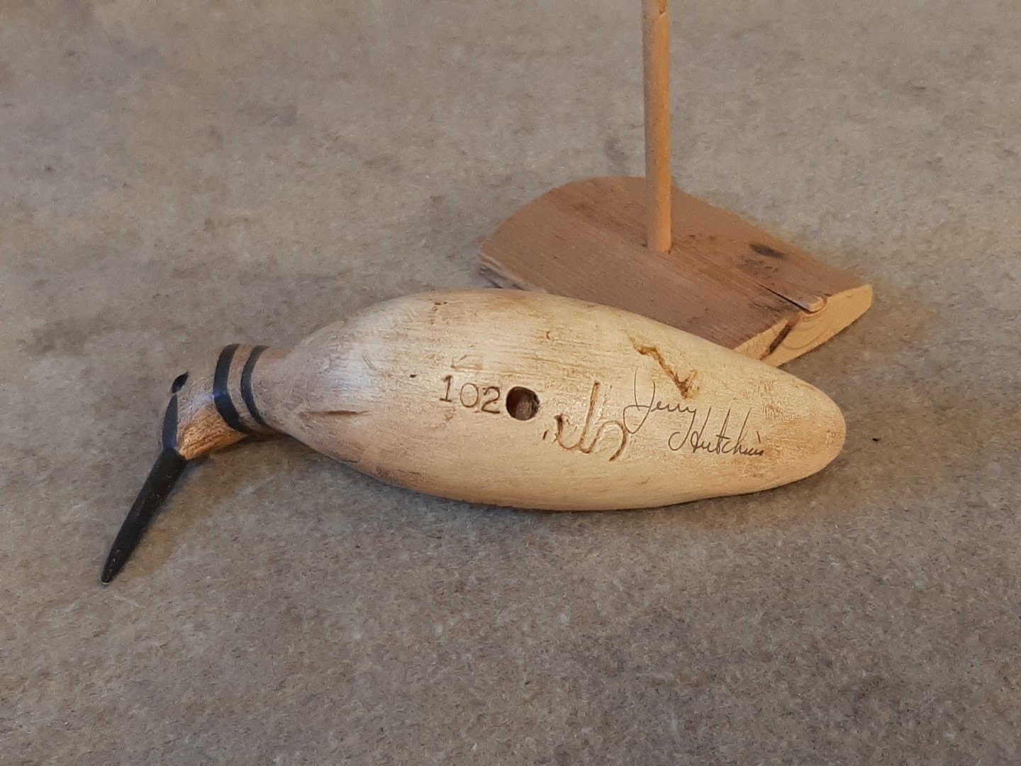 Vintage Carved Shorebird Decoy branded & Signed Jerry Hutchins Sport’en Art 102