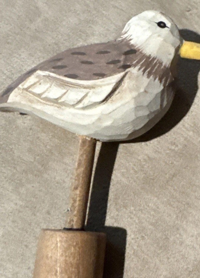 Vintage Hand Carved Wooden Shorebird Sculpture Decoy 4″