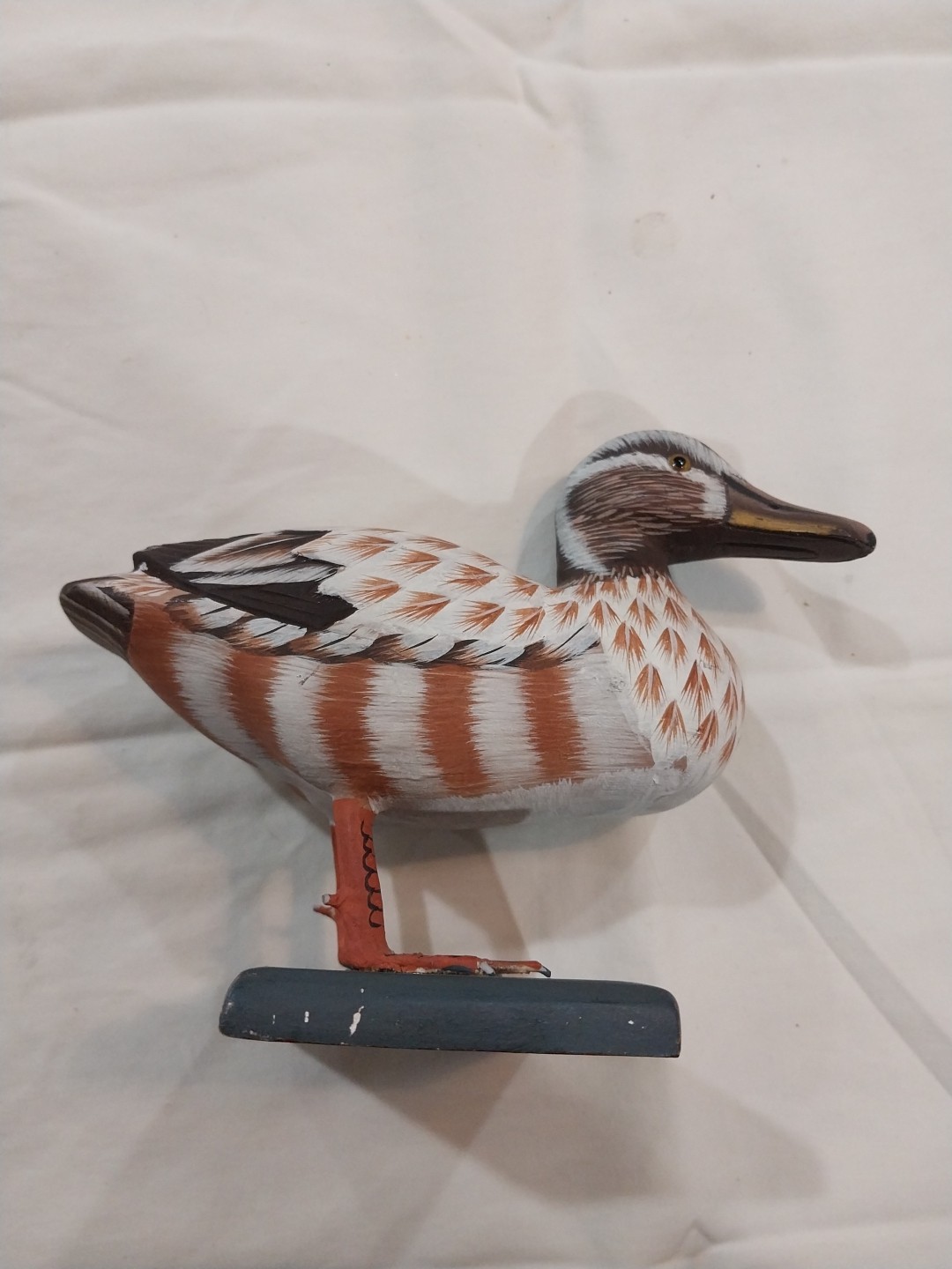 Vtg Wooden Carved and Painted Duck Female Mallard Duck People republic China