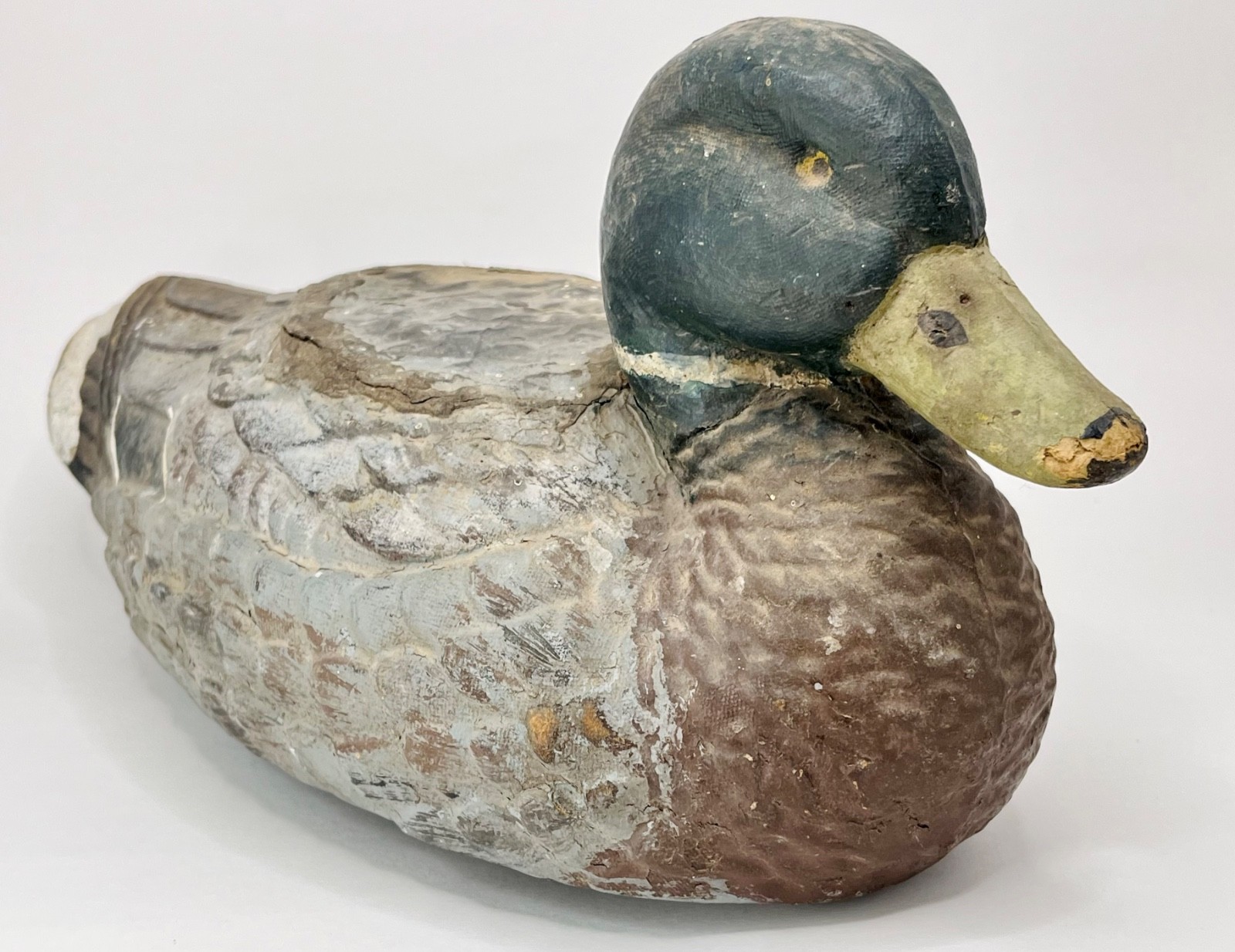Antique Duck Decoy. 1940’s Americana. Papier-mâché. vintage hunting gear.