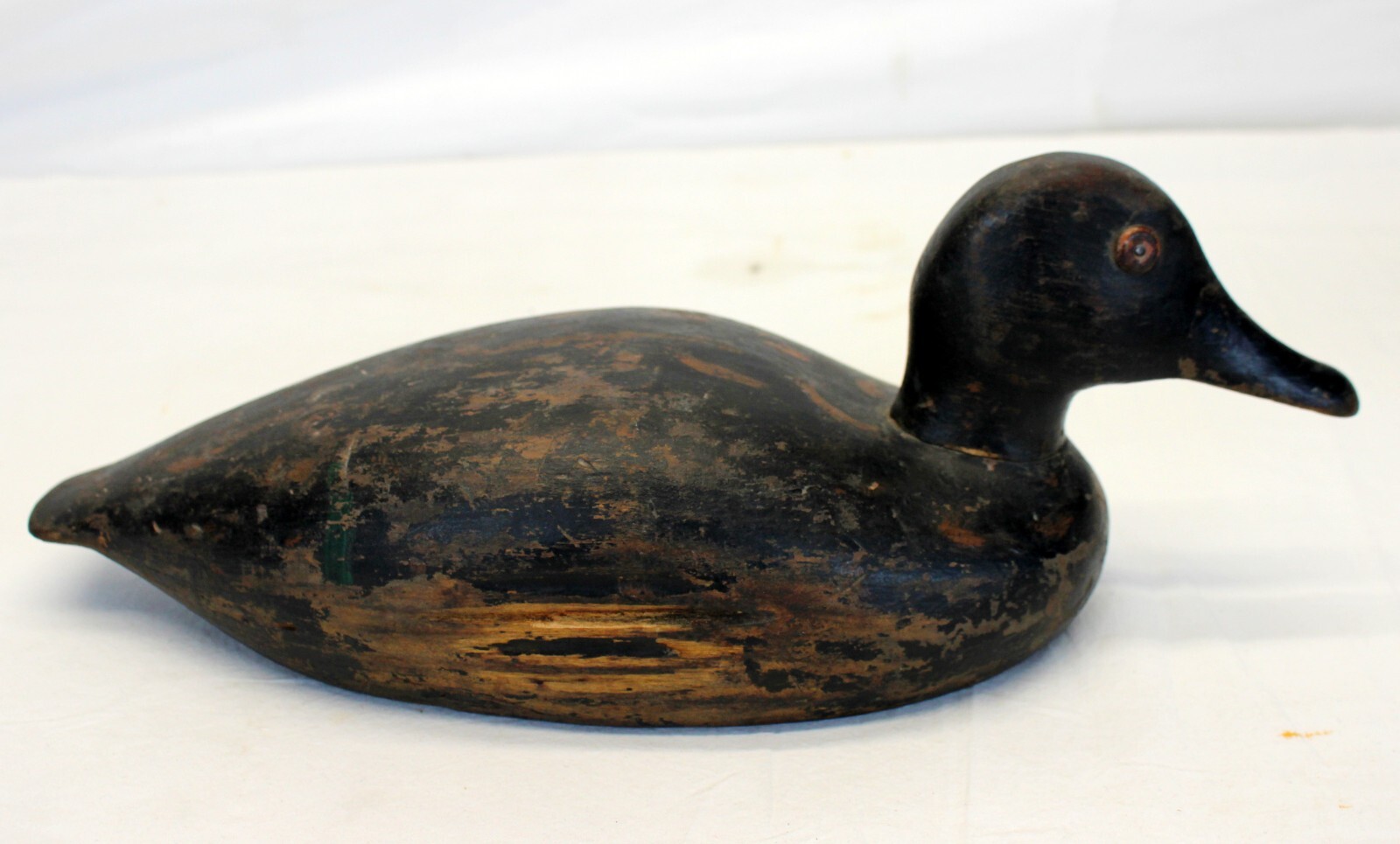 old WOODEN DUCK DECOY vintage antique Unsigned Collectible Hunting Bird Display