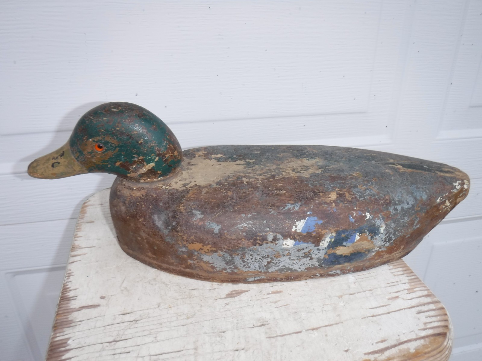 ANTIQUE WOOD DUCK DECOY GUN HUNTING DUCKS PAINTED MALLARD DECOYS GLASS EYES