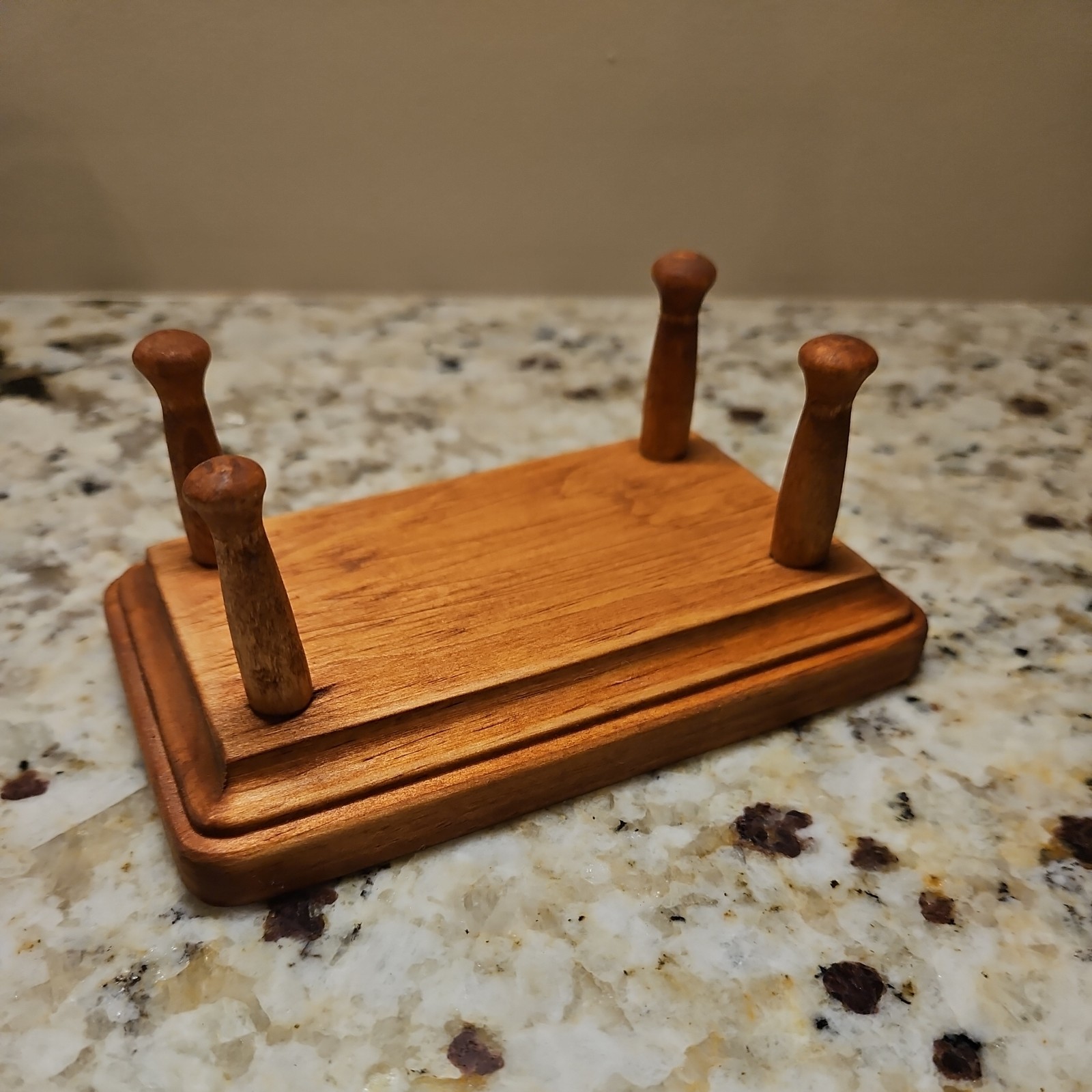 Duck Decoy Stand in a Solid Wood Base (duck not included) R