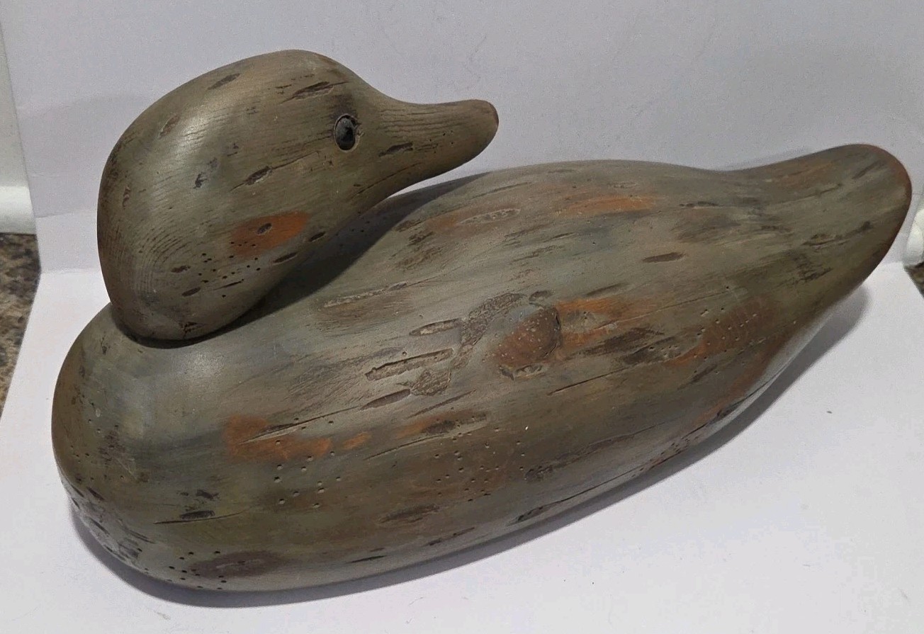 Vintage 1987 Hand Carved Wood Duck DECOY Primitive Signed LEE JARVIS