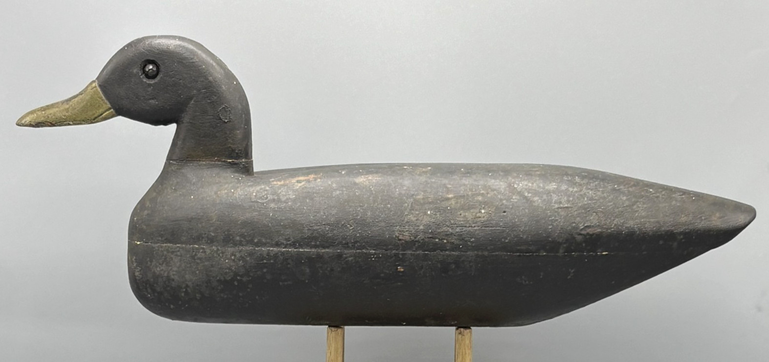 *ORIGINAL PNT*SOUTHEASTERN MASSACHUSETTS (?) TWO-PIECE BLACK DUCK ANTIQUE DECOY