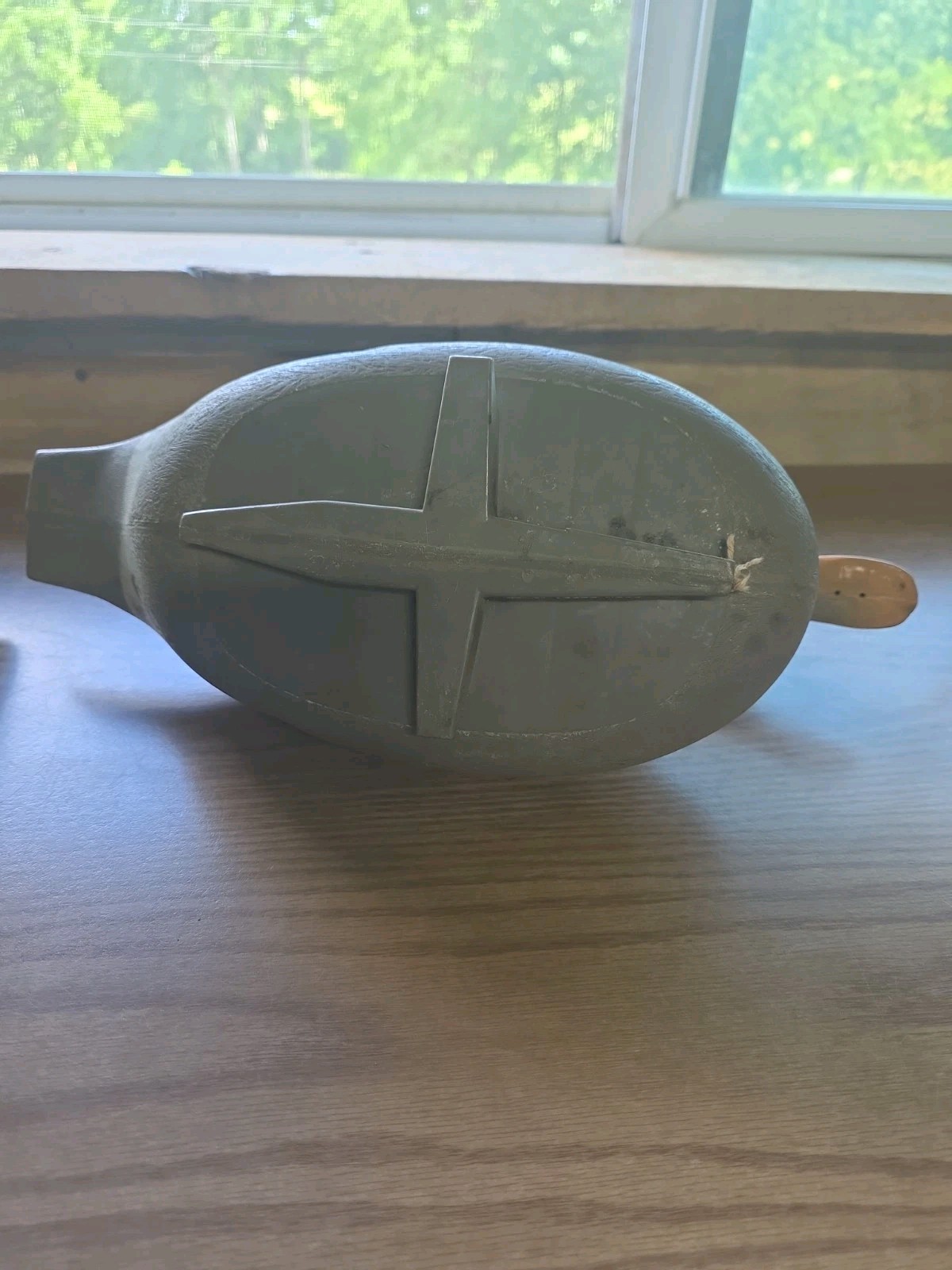 Duck Decoys Victor D9 Plastic Duck & Ariduk Paper Mache Duck