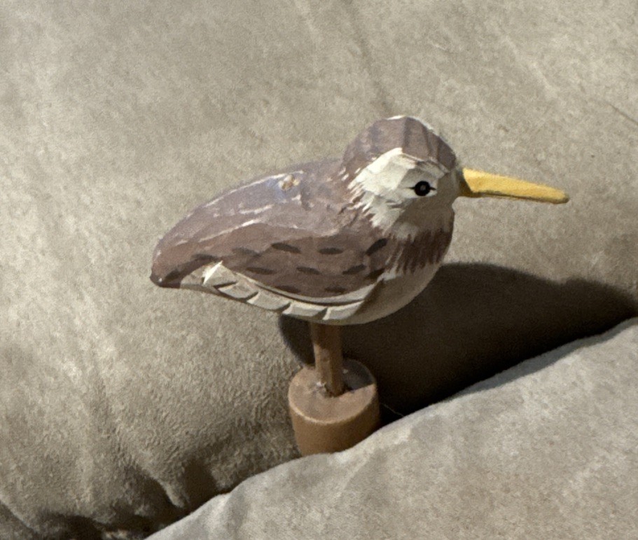 Vintage Hand Carved Wooden Shorebird Sculpture Decoy 4″