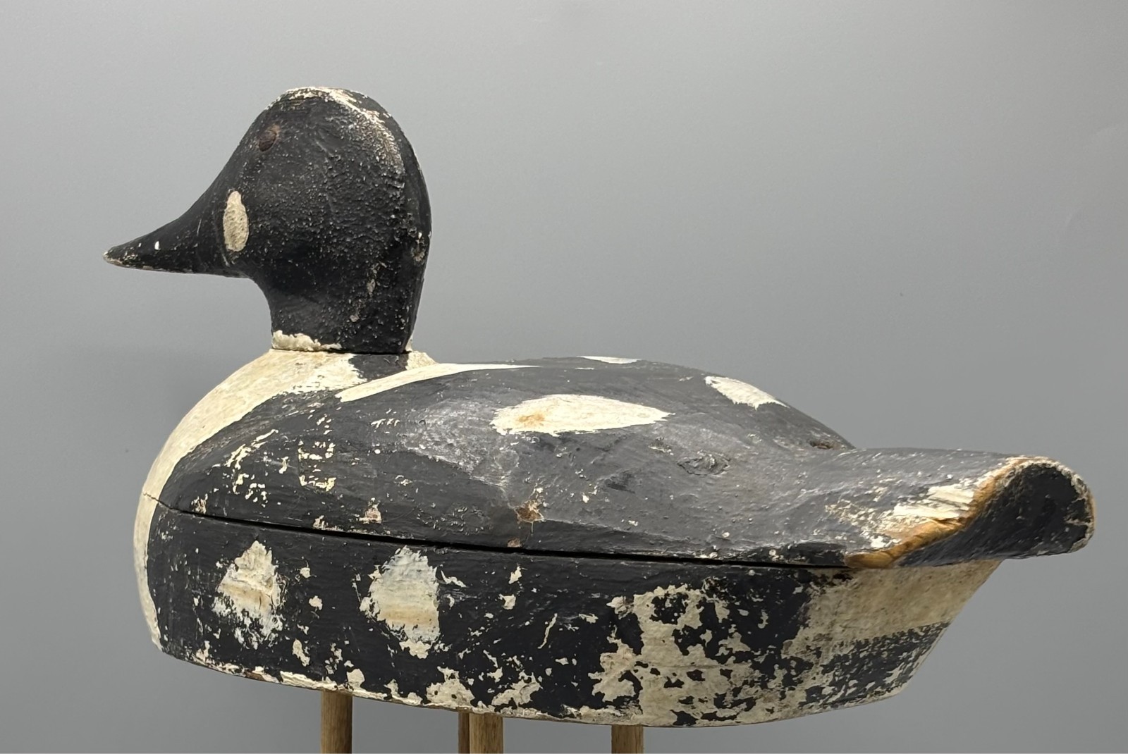 1ST OR 2ND QUARTER 20TH CENTURY WORKING GOLDENEYE DRAKE ***GREAT LAKES AREA***