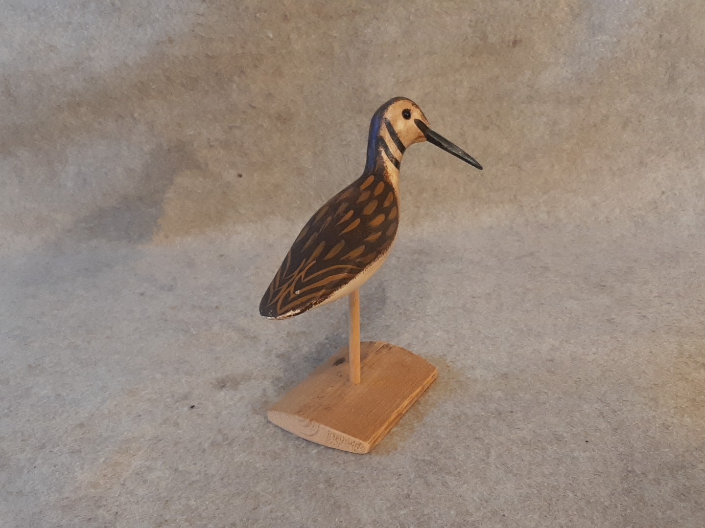 Vintage Carved Shorebird Decoy branded & Signed Jerry Hutchins Sport’en Art 102