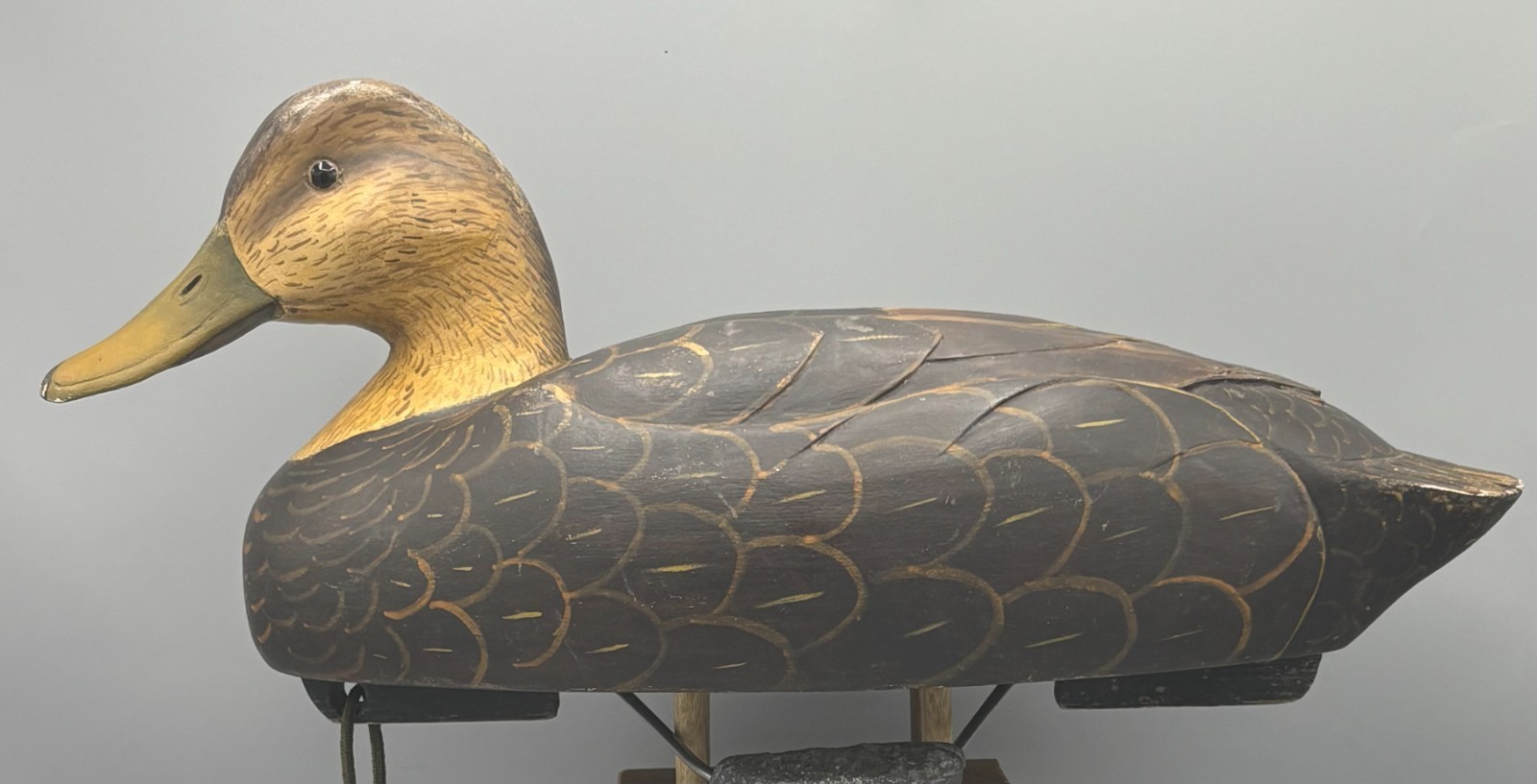 ***ORIGINAL PAINT*** OVERSIZED BLACK DUCK VINTAGE DECOY W/ UNUSUAL SWING WEIGHT