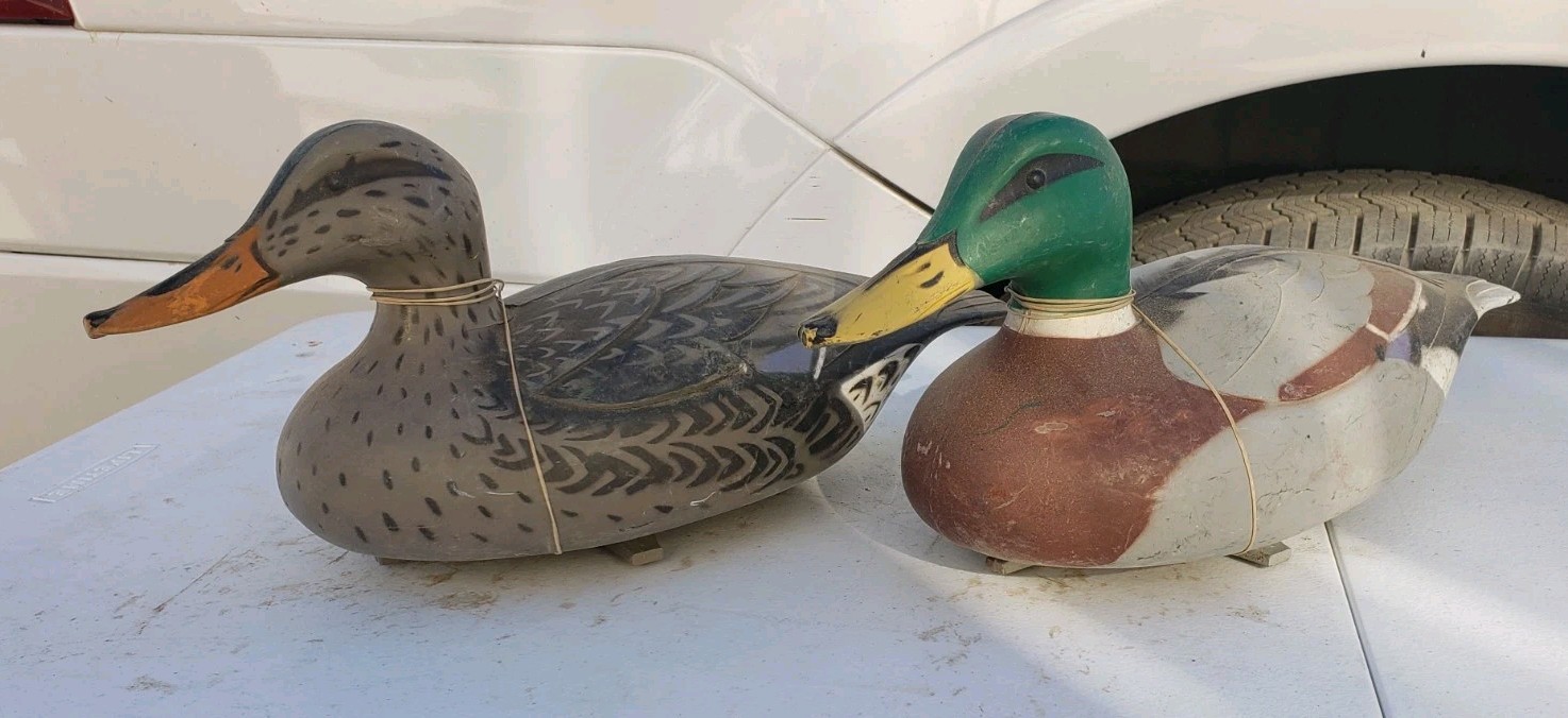 D-9 Victor Duck Decoy Mallard Pair Vintage 1967 Male/Female Woodstream Co USA