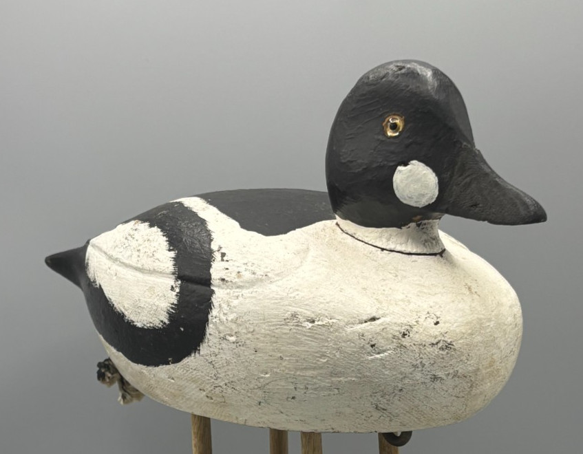 **VERDUN, QUEBEC**GOLDENEYE DRAKE VINTAGE DUCK DECOY *GLASS EYES**RAISED WINGS**