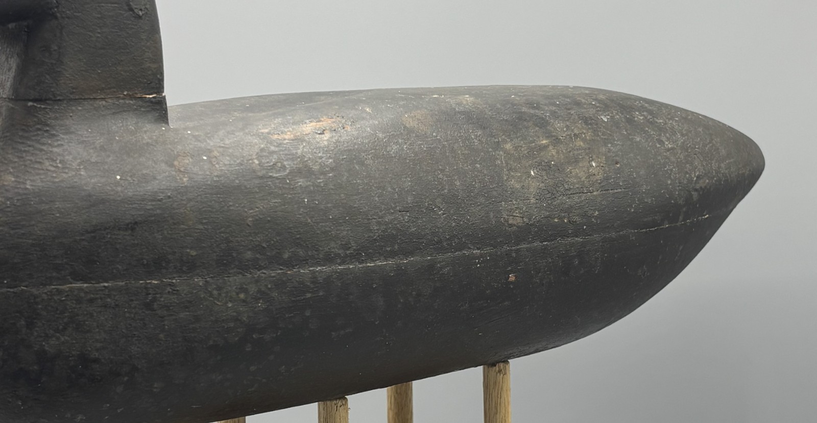 *ORIGINAL PNT*SOUTHEASTERN MASSACHUSETTS (?) TWO-PIECE BLACK DUCK ANTIQUE DECOY